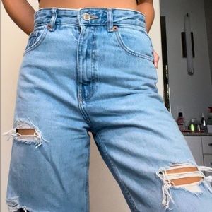 ZARA jeans size 4! Almost new!